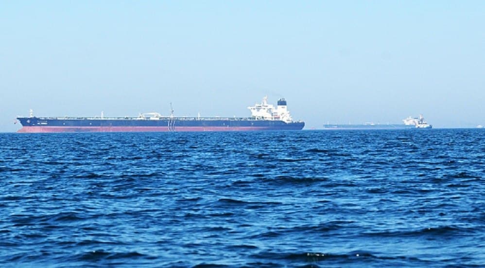 Washington sanctions two Iranian tankers