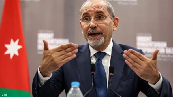 الصفدي: أكثر من مليوني فلسطيني محاصرون بغزة