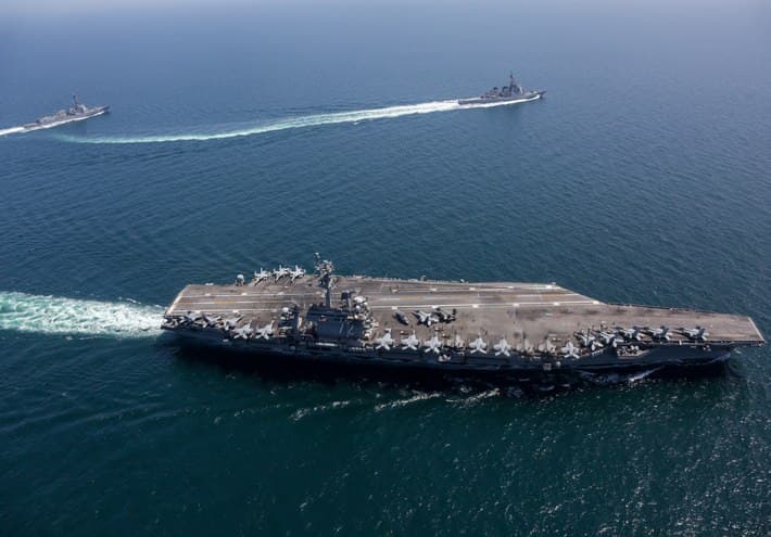 Iran vows to target US vessels to Indian Ocean