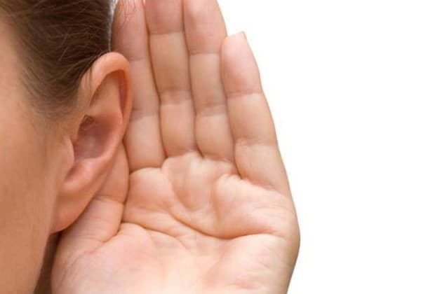 الأمن العام يطور خدمات الاستجابة للأشخاص الصم عبر تطبيق Deaf JO 114