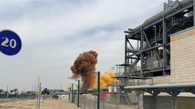 Factory explosion in southern Israel raises hazardous material concerns