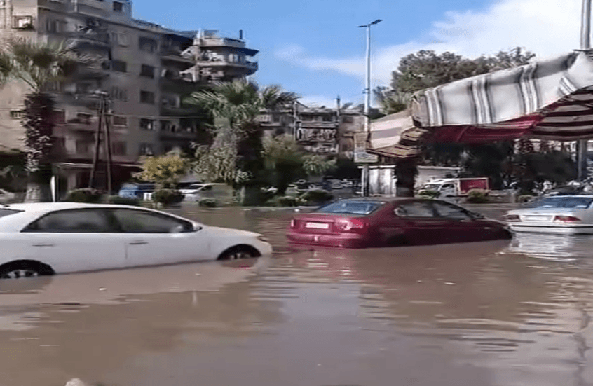 سوريا.. سيول من الأمطار في حلب وإدلب