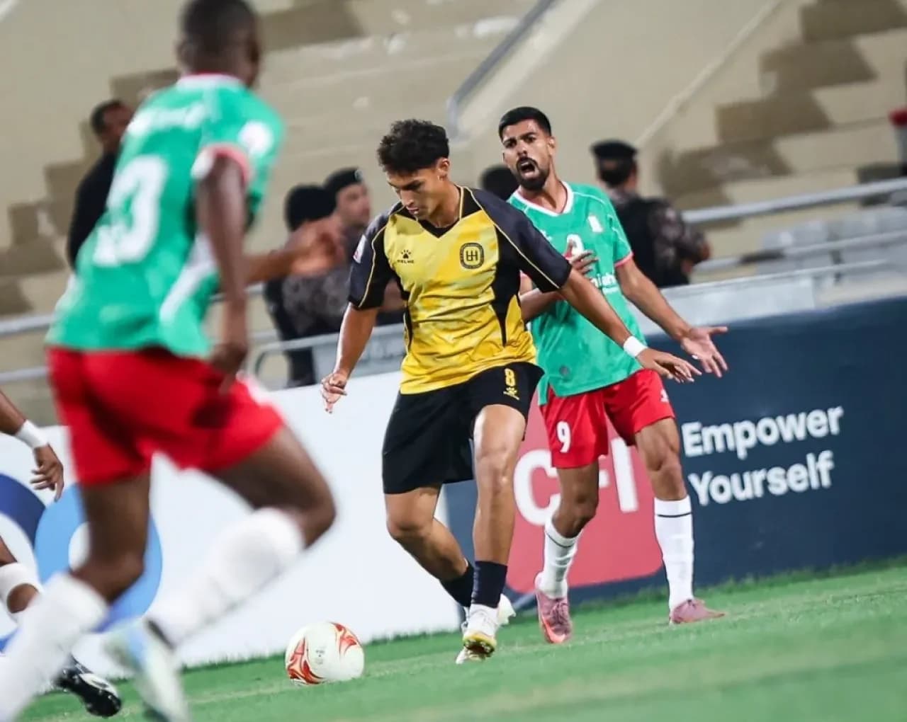 الوحدات يفوز على الحسين إربد