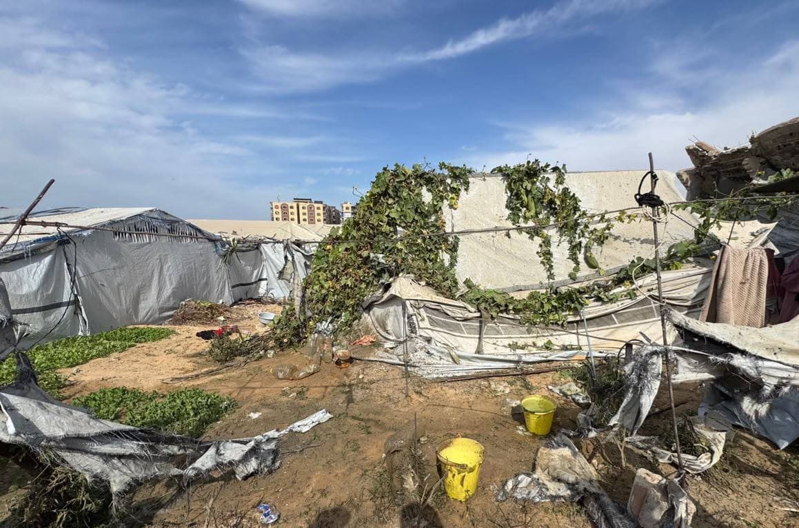 Four Palestinians hurt in Israeli airstrike near Khan Yunis