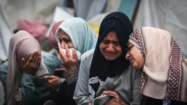 Six civilians killed in Gaza airstrikes