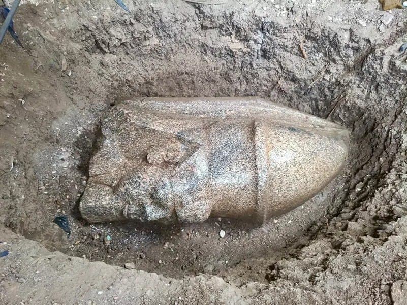 Egyptian farmer uncovers hidden treasure