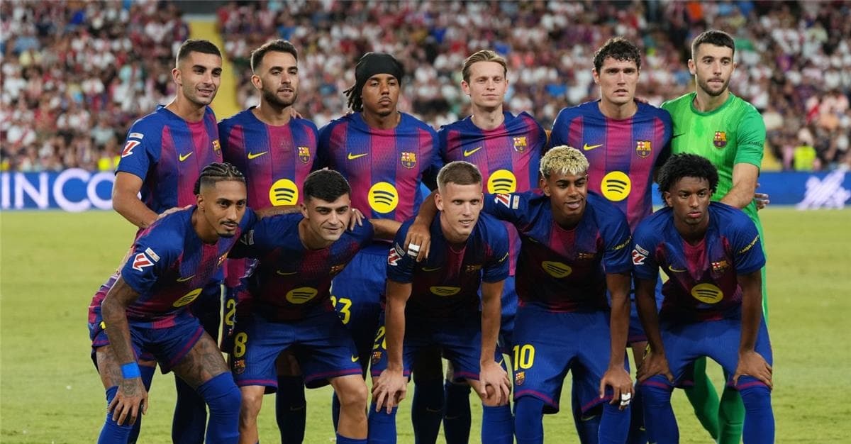 برشلونة ي unveils new away jersey