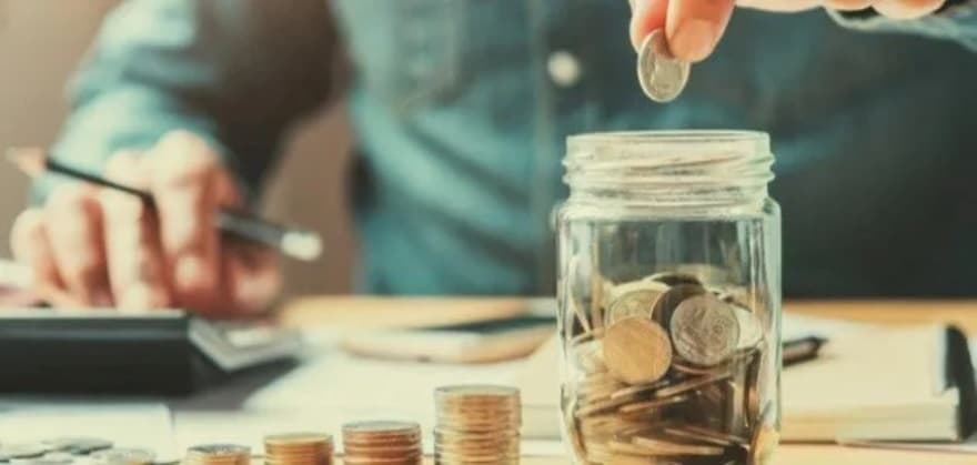 المغاربة تحت الضغط.. 38.8% يعيشون بالديون و2.6% فقط يستطيعون جمع المال