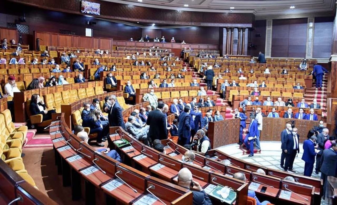المحكمة تعلن شغور مقعدين برلمانيين