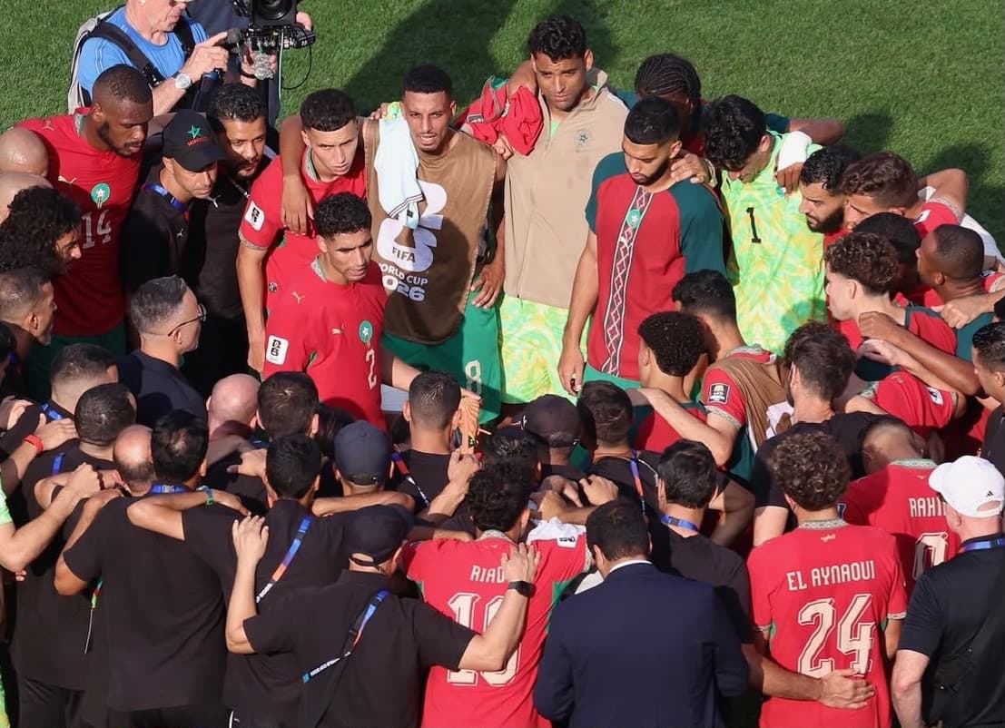 نجوم الأسود يوجهون رسالة ذكية للمُتهمين بالمؤامرة والخيانة: شكراً للمغرب وسنعود أقوى
