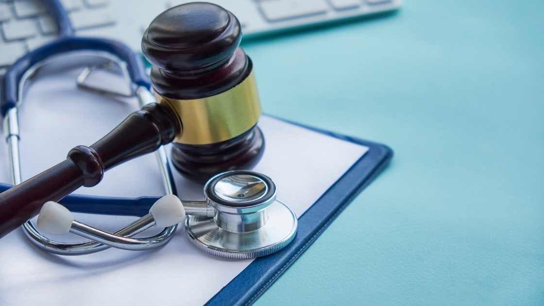 Fakas Clinic Al-Kawthar Faces Legal Action Over Medical Malpractice; Initial Penalties and Appellate Ruling Pending