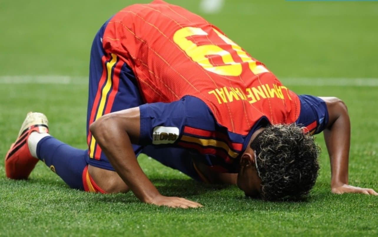 يامال يحقق رقم قياسي بعد فوزه بكأس العالم