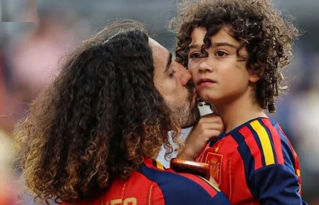 سبب طول شعر كوكوريلا هو ولدها