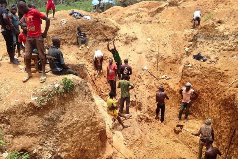 Central Africa gold mine fire kills 100