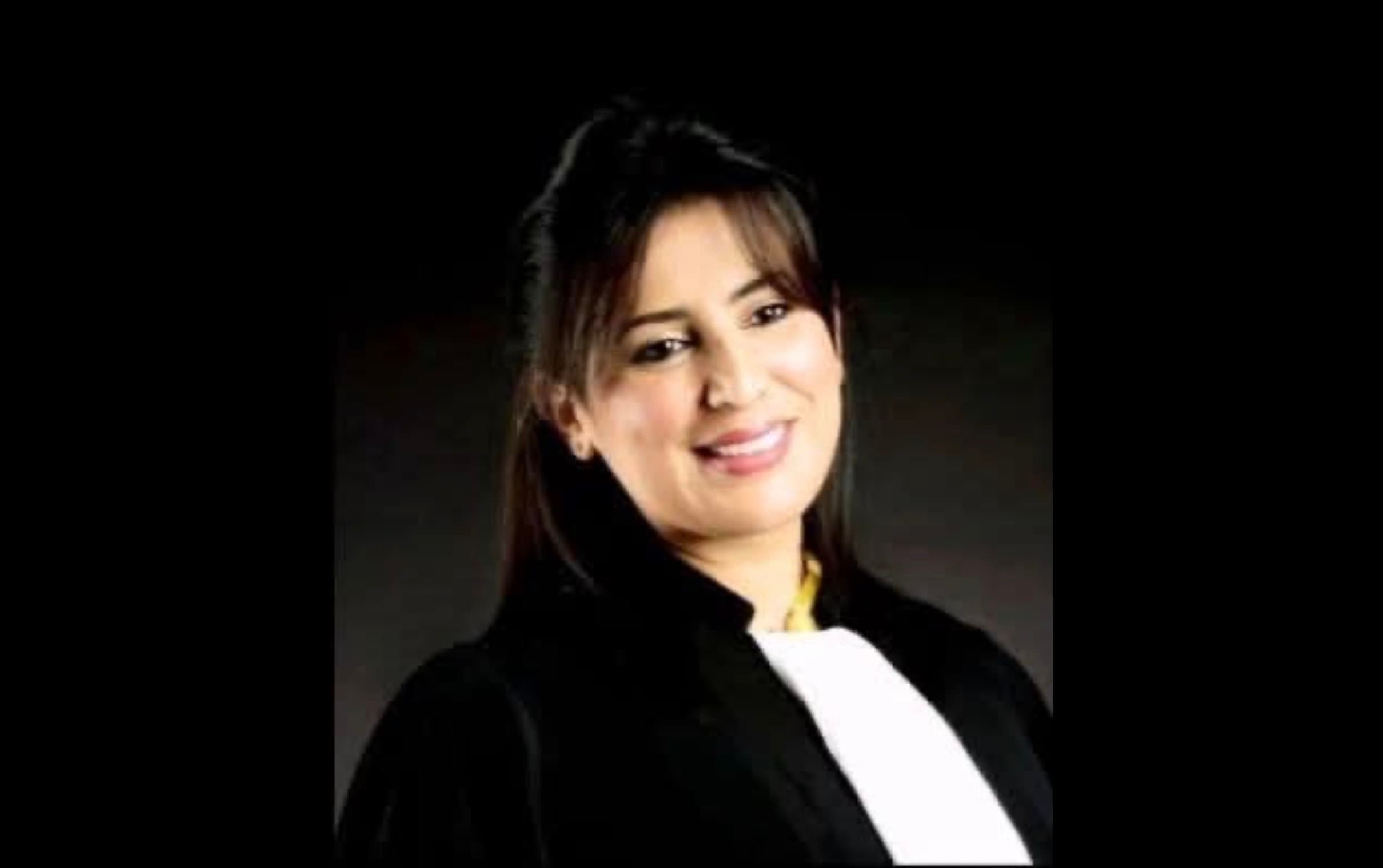 مريم الإدريسي تنسحب من الترشح بعد مشكلة التزكيات