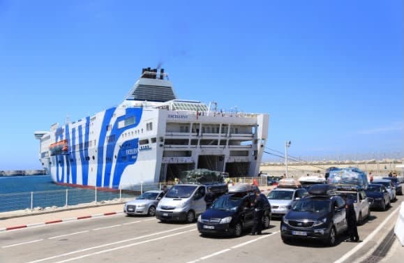 Police stop 238kg hashish at Tangier Med