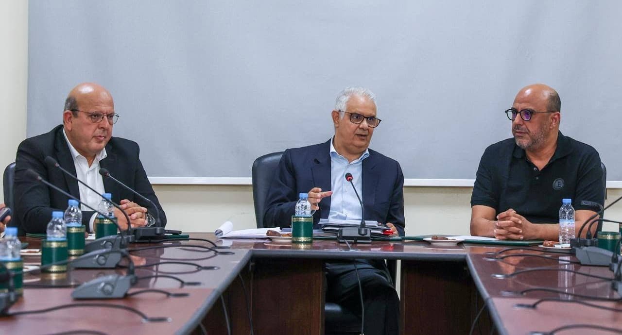 Independence Party Calls Special Session