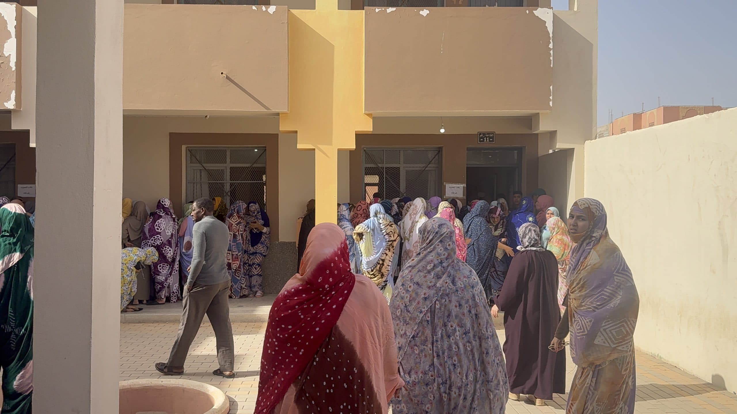 Al-Ayoun-Sakia El Hamra Votes Record First
