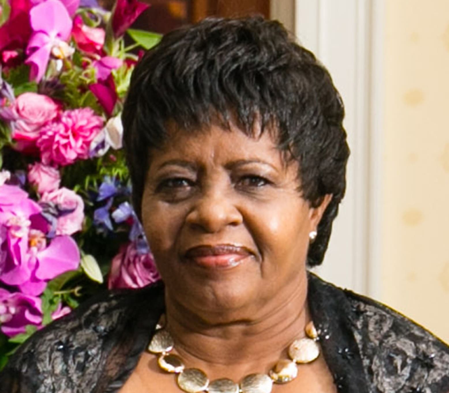 Former First Lady Pohamba dies at 78