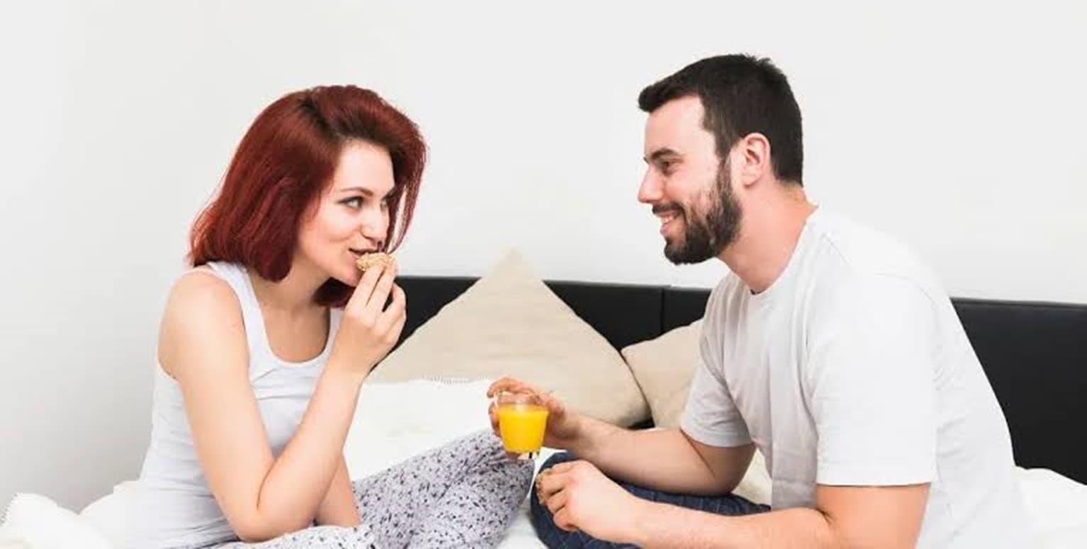 لماذا نشعر بالجوع بعد العلاقة الجنسية