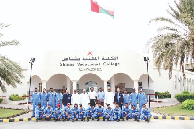 Oman Labor Ministry Maps Vocational Colleges