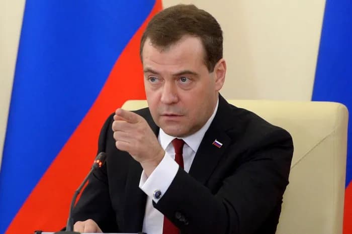 Russia Calls for Direct Strike on German Military Sites