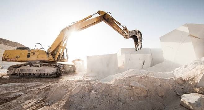 Shura Council reviews Royal Decree on Mineral Resources Law