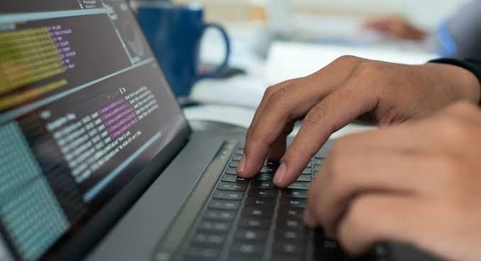مزون للتعدين تعلن عن مناقصة أجهزة تكنولوجيا المعلومات