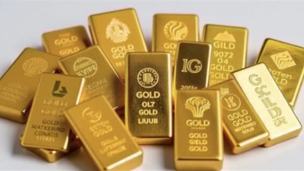 Gold falls 6% amid rate hike concerns