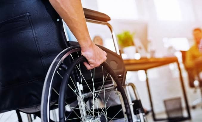 خدمات المجمع التأهيلي لذوي الإعاقة في السلطان هيثم