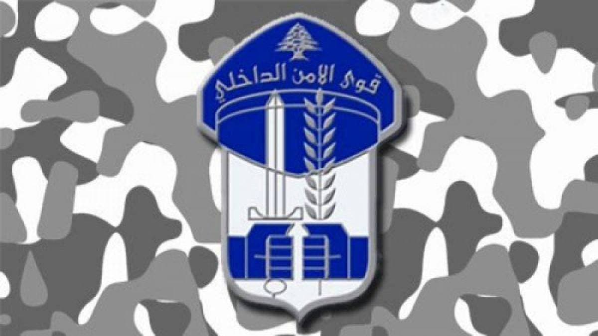 قوى الأمن توعوية بتوزيع خوذات