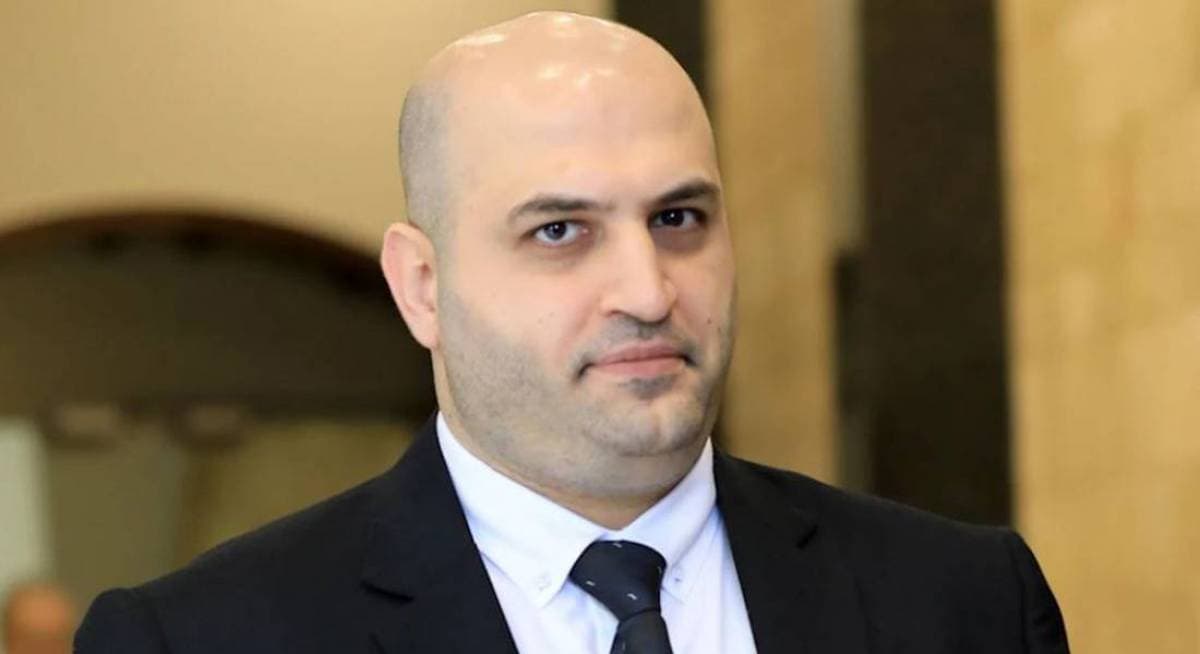 ناصر الدين يؤكد إمكانية الإصلاح الصحي رغم الأزمات