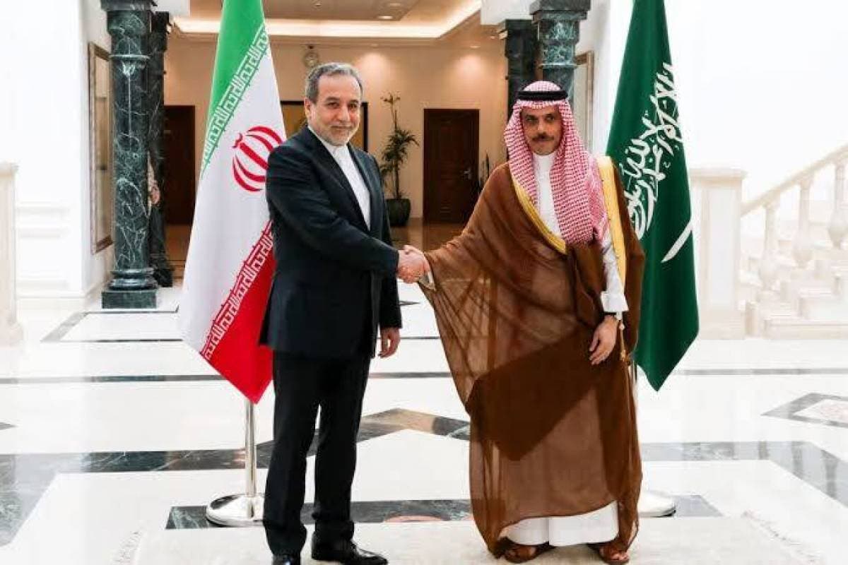 Iraq and Saudi discuss de-escalation