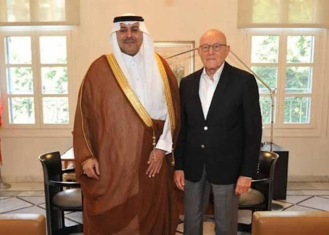 تمام سلام يناقش العلاقات مع السفير السعودي
