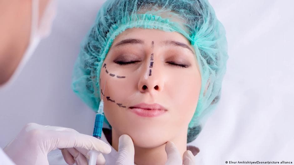 Social media and cosmetic procedures affect confidence