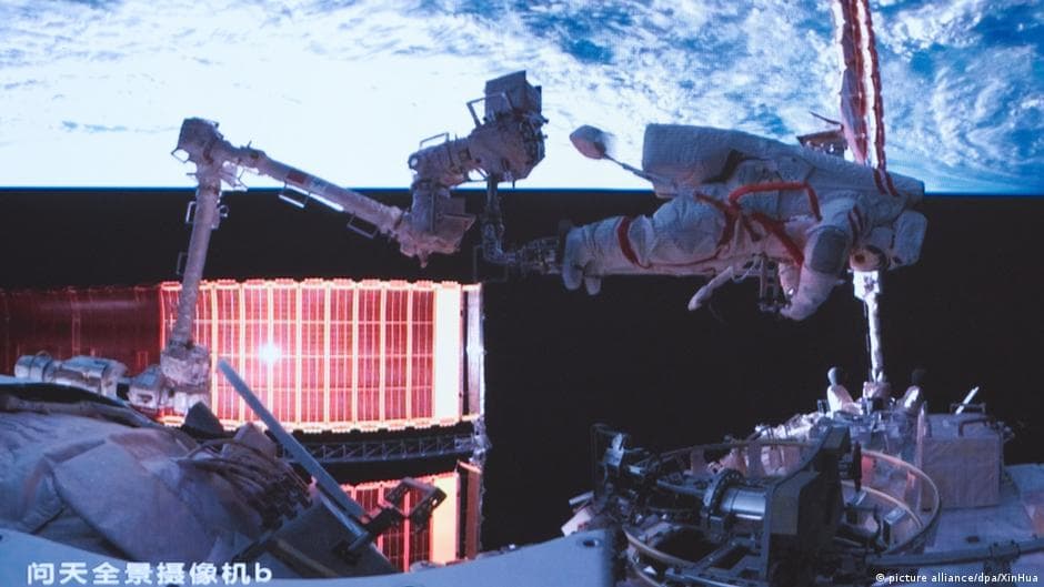 German military warns after Chinese spy satellite