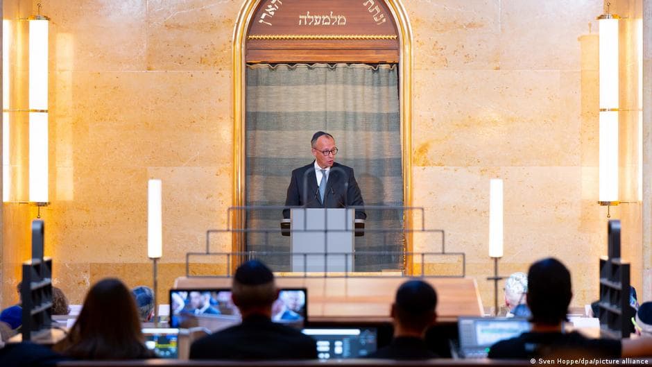 Meretz reaffirms support for Israel and two-state goal