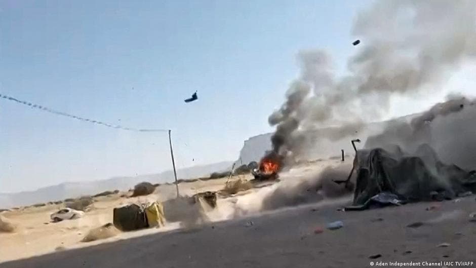 Houthi Attacks Kill and Wound Yemeni Soldiers