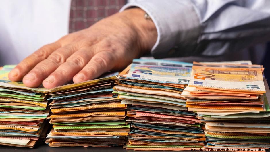 Iraq Today: Informant's Role in Corruption Reports