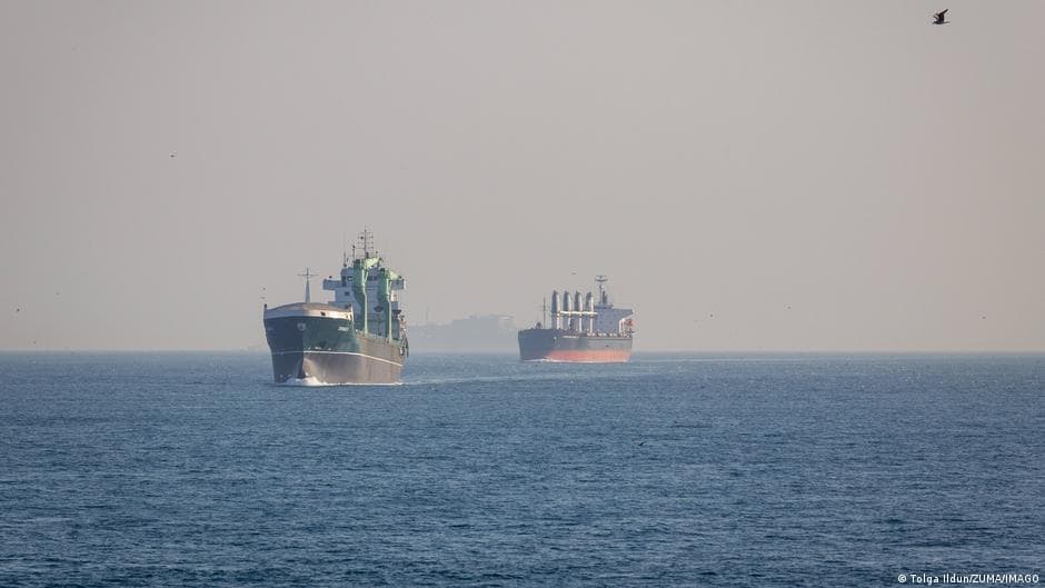 Three Tankers Targeted by Explosions in the Strait of Hormuz in Last 24 Hours