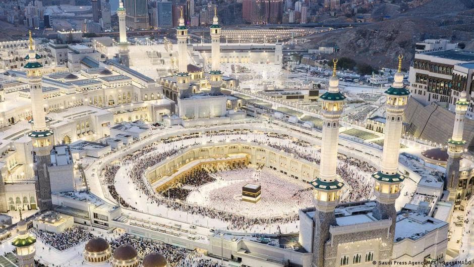 Islamic denouncements of Mecca threat