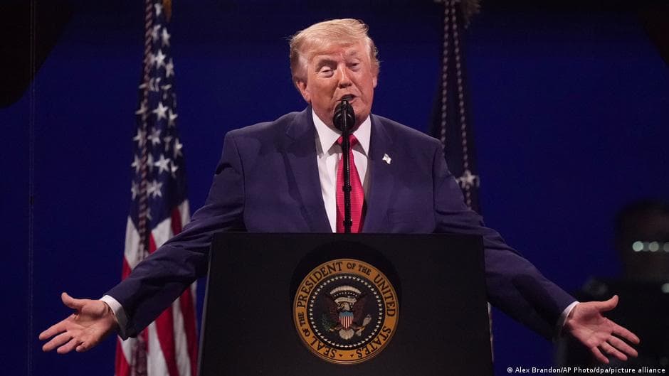 Trump cautions against radicals on Independence Day