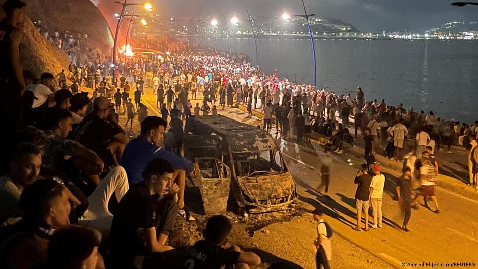 Border Tensions: 20,000 Security Staff