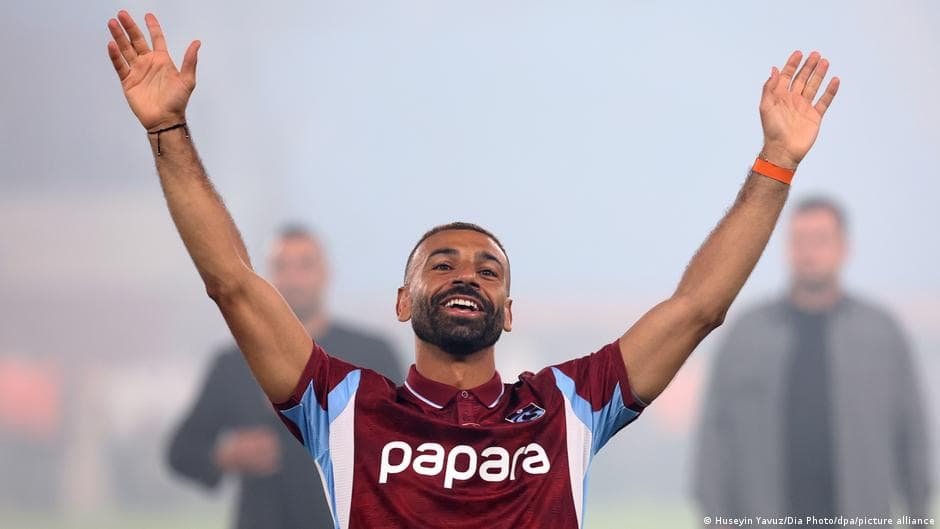 لماذا اختار صلاح الدوري التركي على السعودي