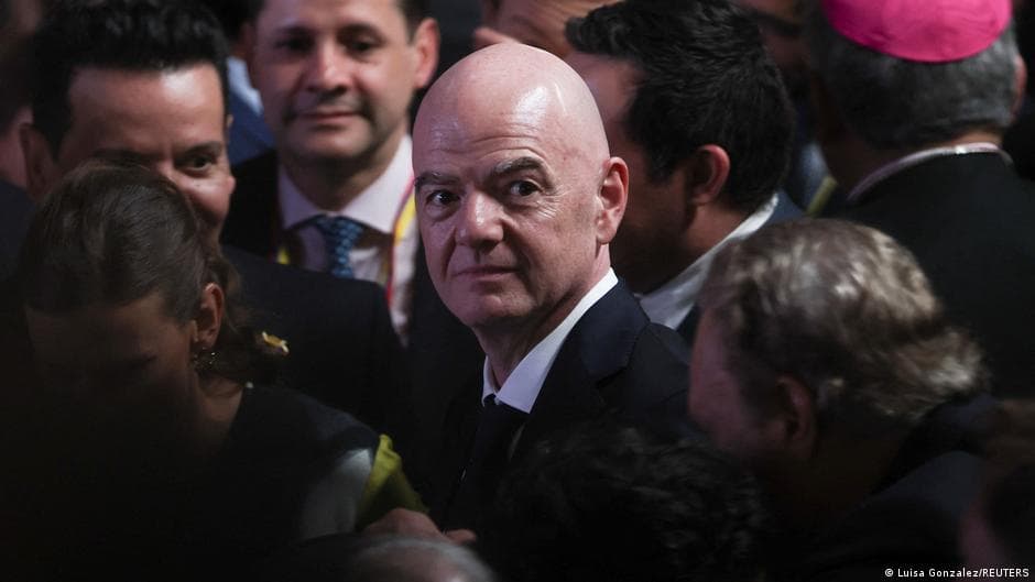 Federations challenge Infantino on FIFA reform