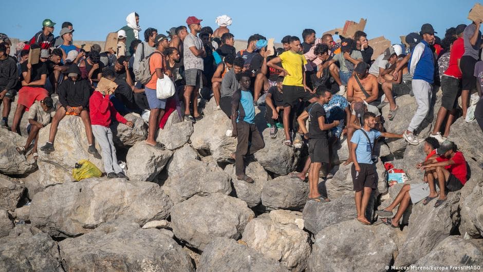 المغرب يسعى لاستثمار كبير للشباب