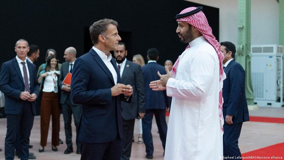 استثمارات سعودية بالملايير في مدن الملاهي بفرنسا