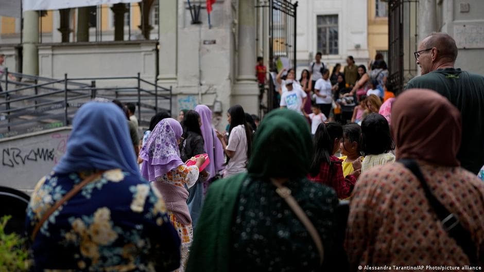 Italy Implements Niqab Ban and Language Quota