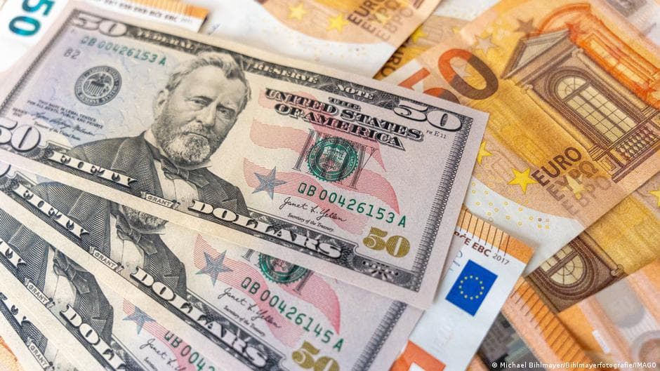 France's Debt and Political Risks