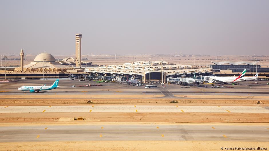 السعودية تؤجل منتدى مستقبل الاستثمار